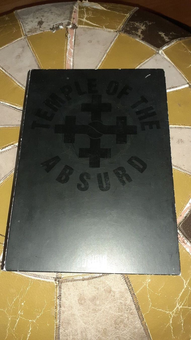 CD: Temple Of The Absurd – Usato da Liebefeld venduto da type013