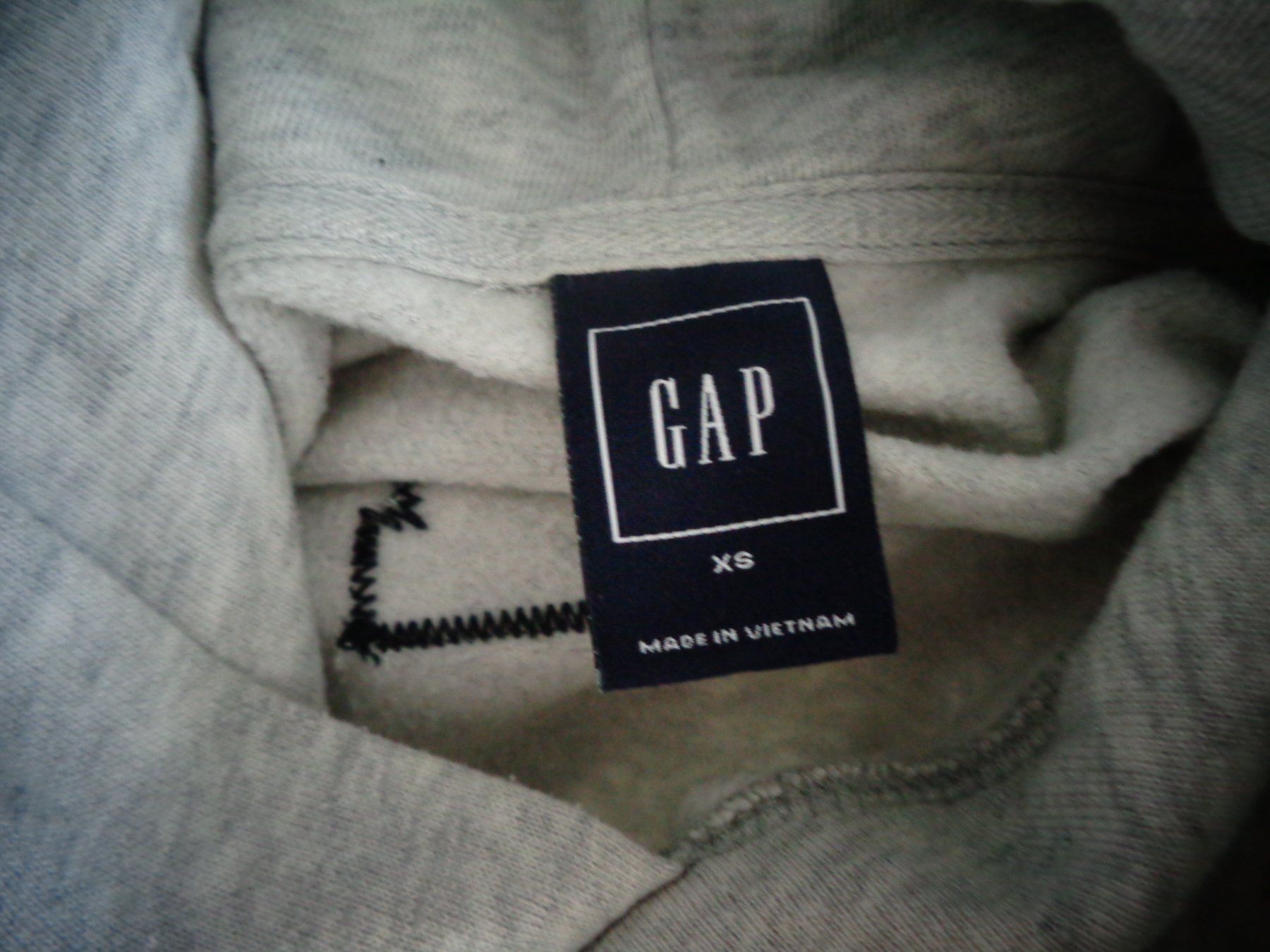 Gap Lots de vêtements: 2x GAP PULLOVER GR.XS – D'occasion à Rotkreuz par Samballi 1