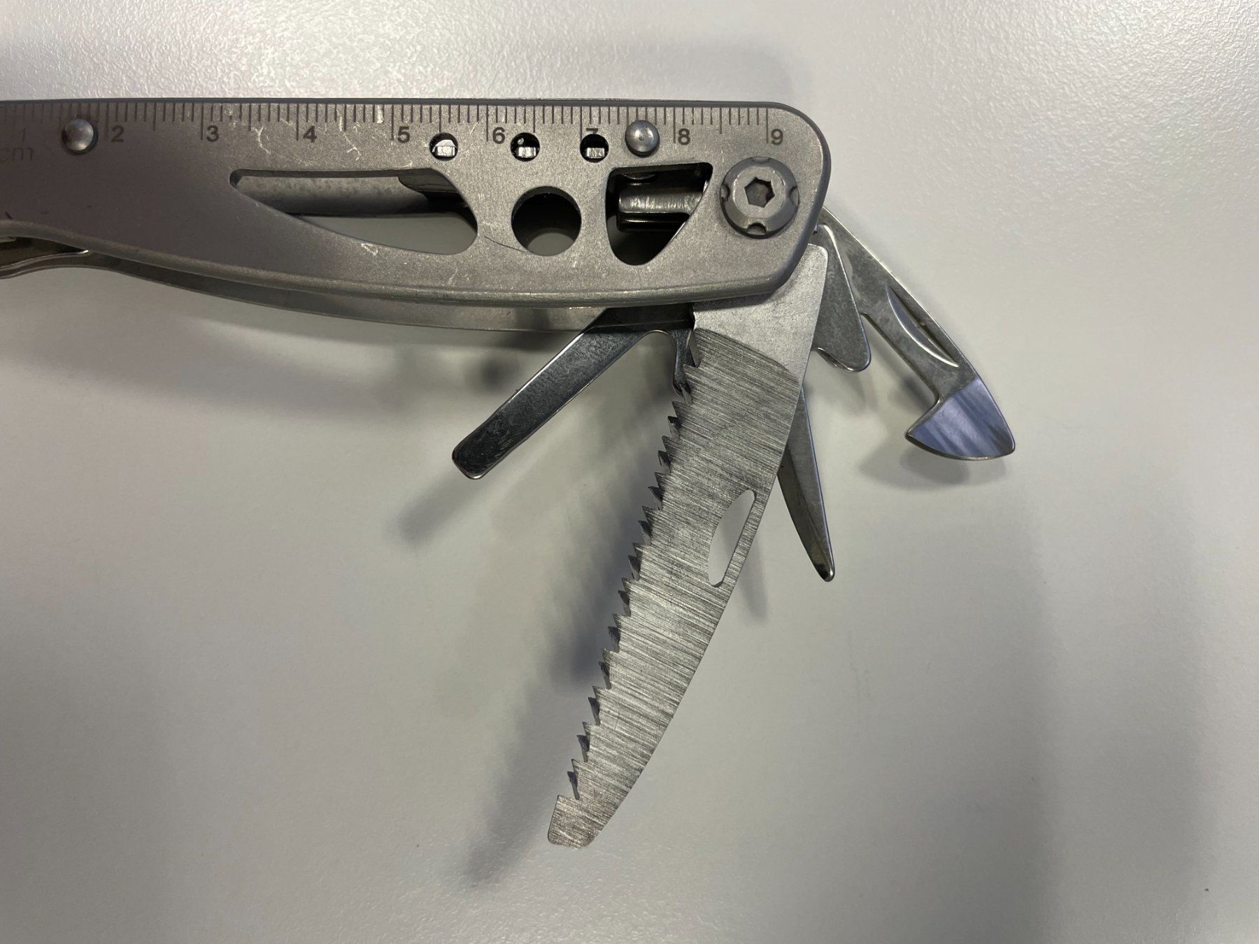 Alle Werkzeuge: Multitool aus Edelstahl / Hosentaschen-Werkzeugkasten – Neu und originalverpackt aus Zug von Cry71 5