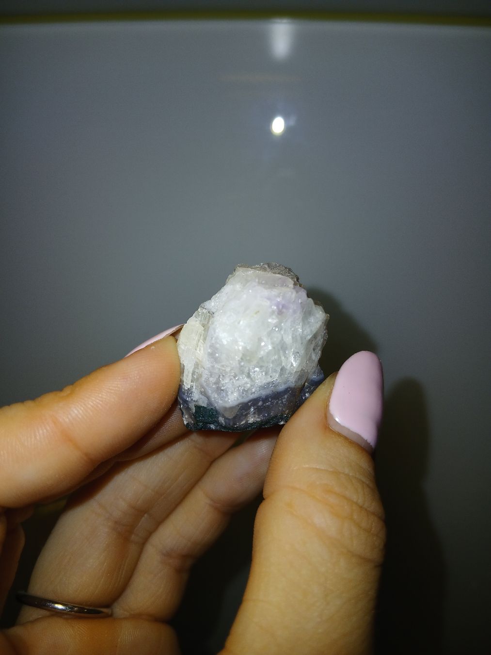 Edelsteine: Edelstein Amethyst in weissem Quarz – Neu (gemäss Beschreibung) aus Galgenen von Liv_Steinauer_1 3