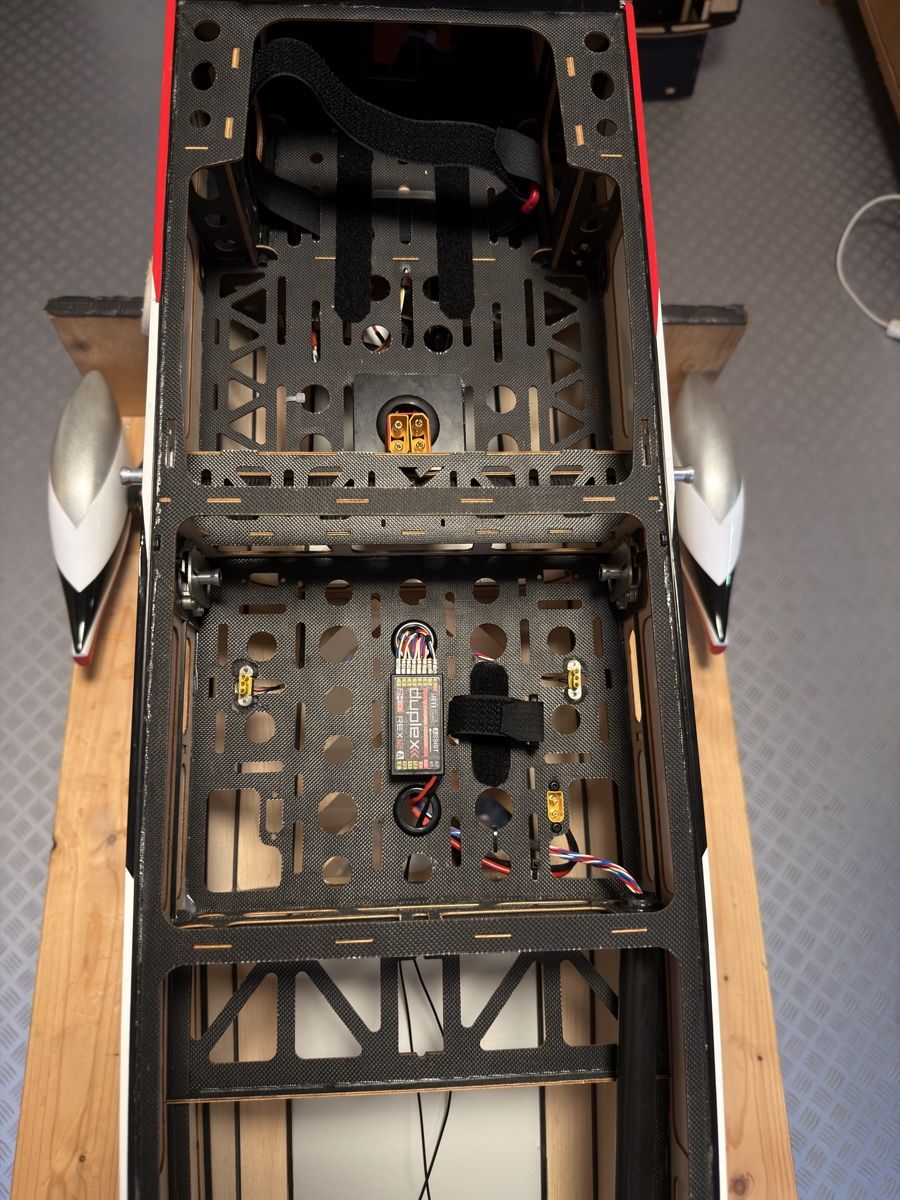 RC Kits de montage: Extremeflight Gamebird 85" Elektrisch – D'occasion à Nuglar par Swissshooter22 5