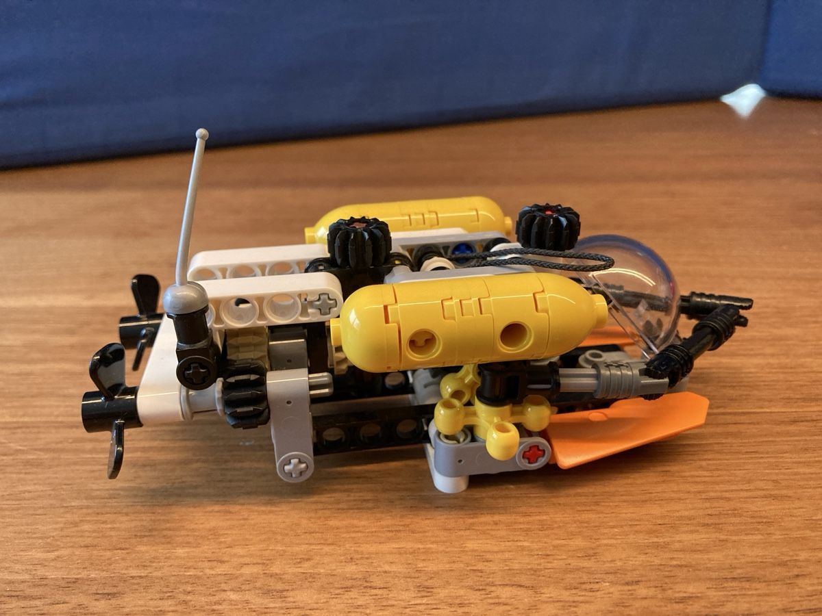 Lego Giocattoli: Lego Technic, Forschungsschiff – Usato da Ittigen venduto da Dedo07 2