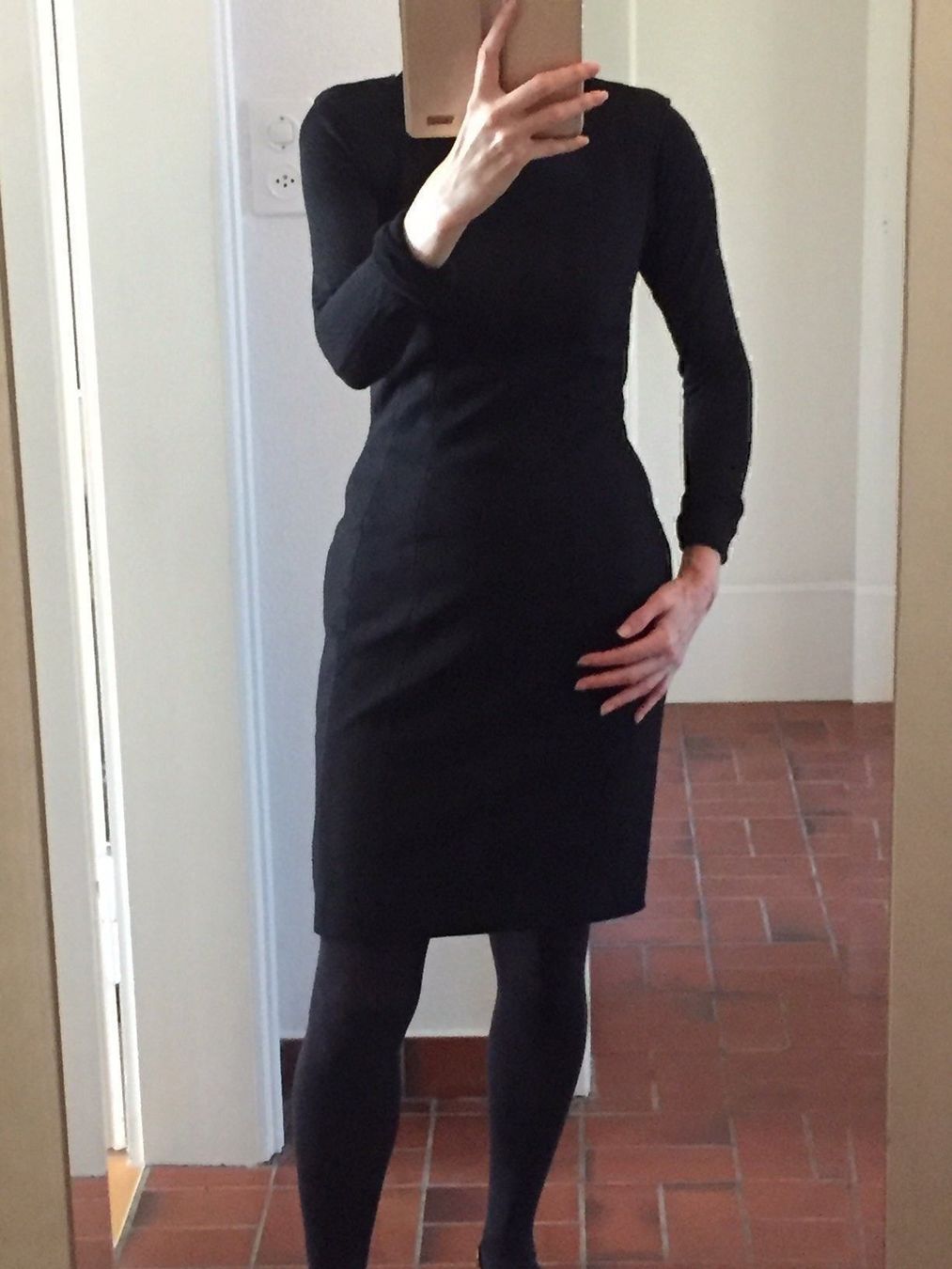 Marc Cain Kleider: Kleid von Marccain Gr.34 Schwarz NEU – Neu (gemäss Beschreibung) aus Zollikon von Mar126 1