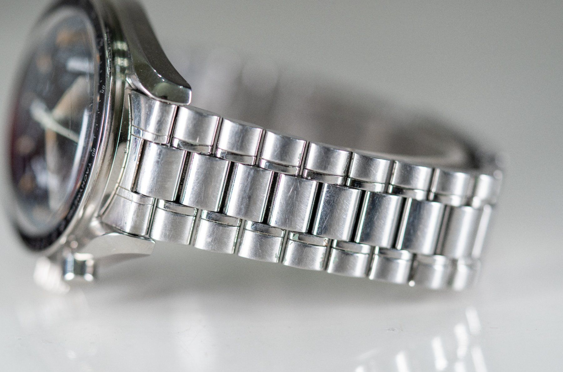 Omega Orologi: Omega Speedmaster Reduced Serviced 2025 – Usato da Genève venduto da Hiakoo 3