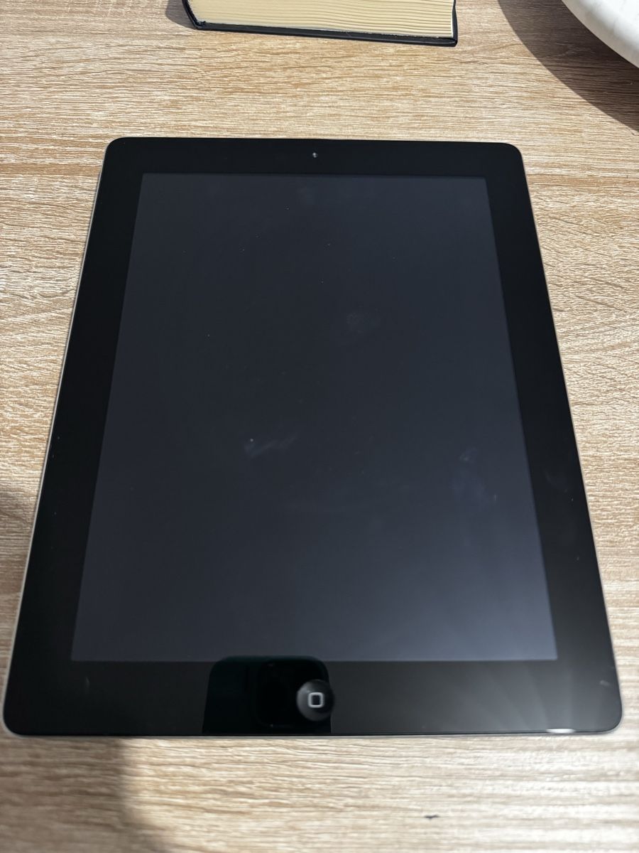 Apple Tablet PC: Ipad black – Difettoso da Vevey venduto da Eiden77