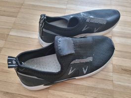 Halbschuhe/Sneakers - Gr. 39