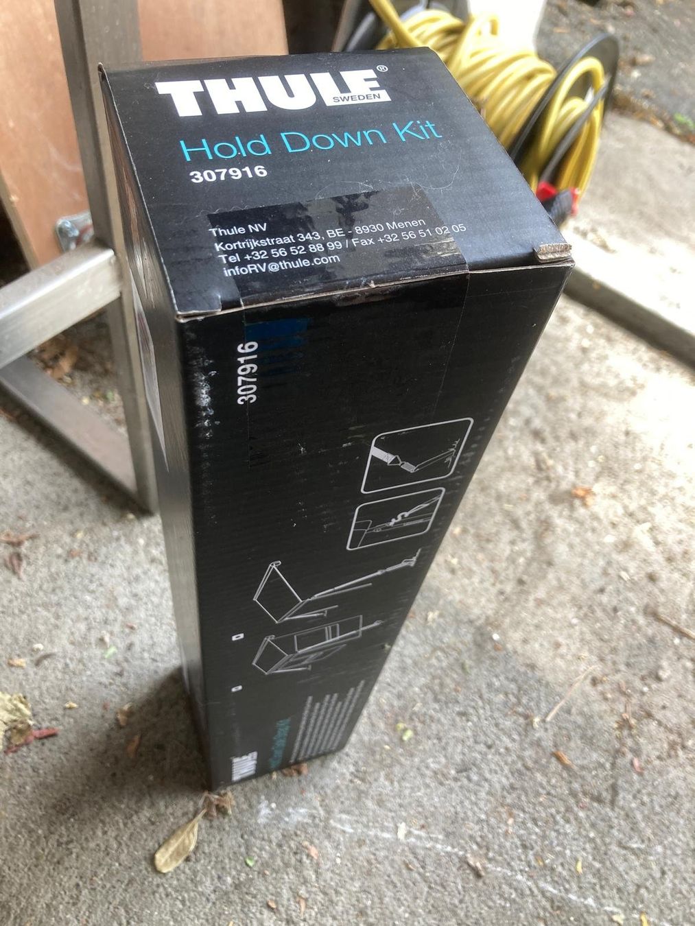Thule Tende da sole: Hold Down Side Strap Kit von Thule für Campervans – Nuovo e nell'imballaggio originale da Luzern venduto da nodaris01 2