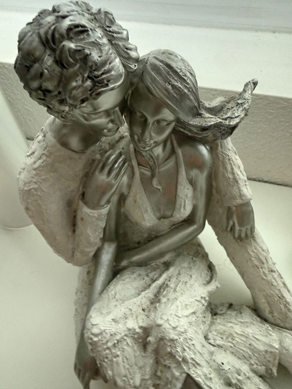 Toutes les décorations: Formano - Dekofigur Paar sitzend aus Kunststein – D'occasion à Buch am Irchel par Sweetharth 1