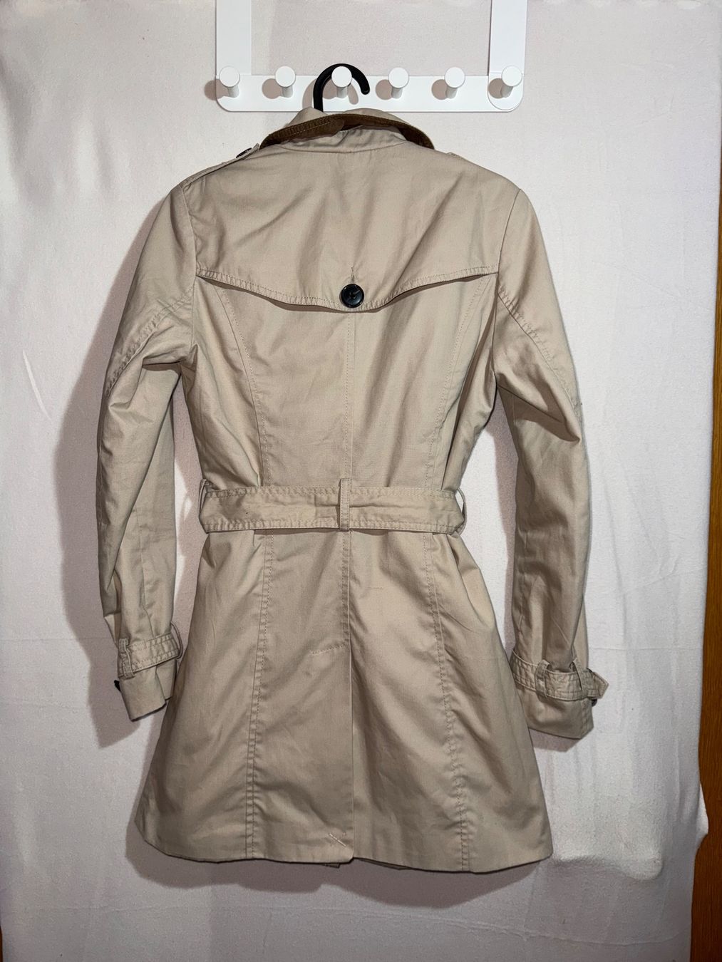 Stradivarius Cappotti: Schöner Trenchcoat von Stradivarius Gr. S – Usato da Grosswangen venduto da second_hand_dress 9