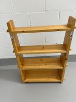 Holzregal