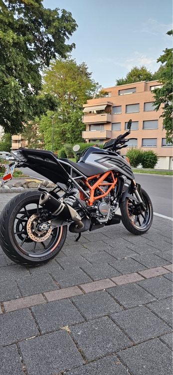 KTM Strada: KTM 125 Duke: Top Zustand- Fahrspass pur! preis verhandelbar – Nuovo (secondo la descrizione) da Zürich venduto da Zul_Ali 2
