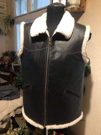 Lammfell Gilet