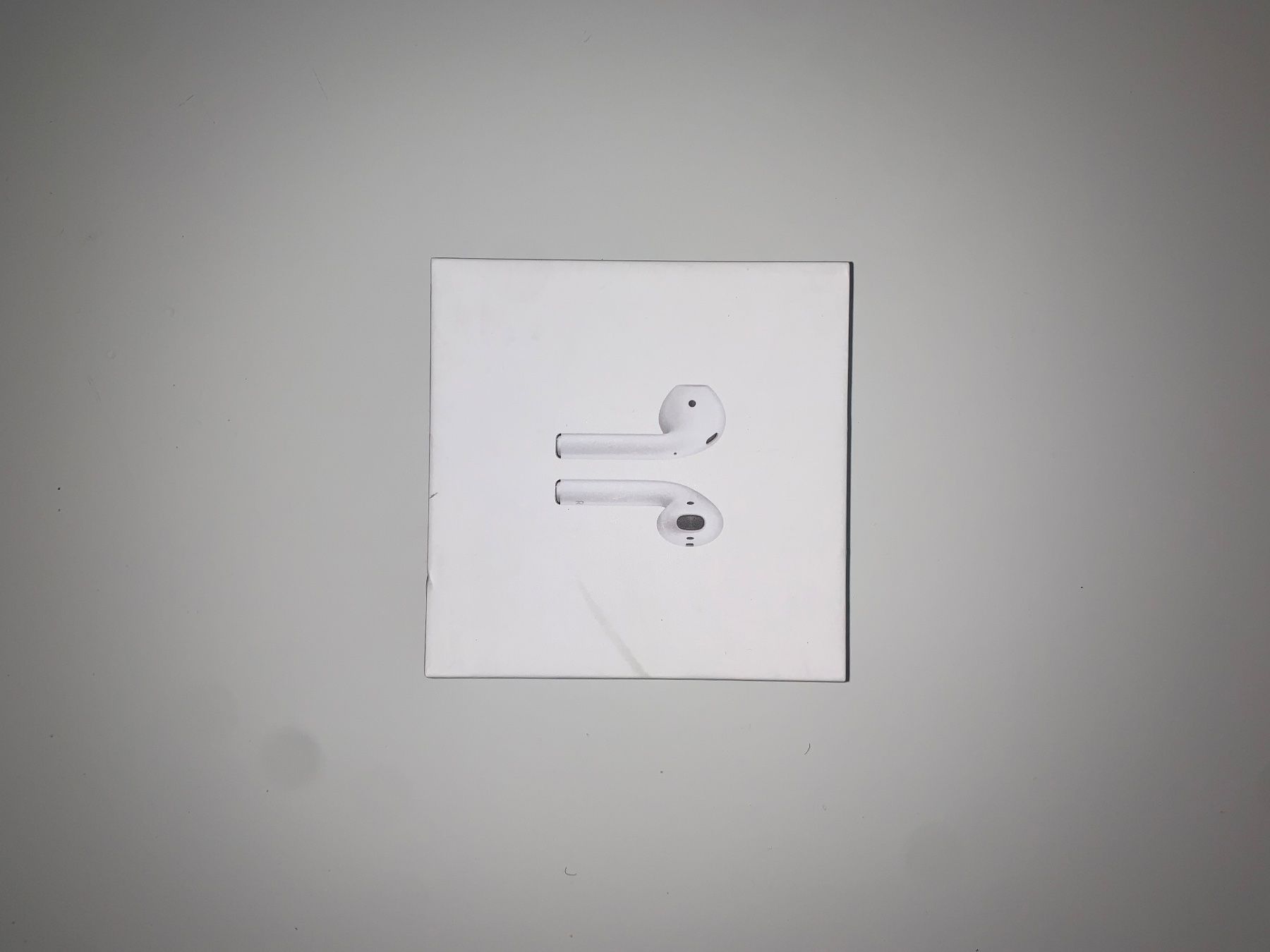 Apple Casques audio: Apple Air pod 2 – D'occasion à Villars-le-Terroir par nat_bb86