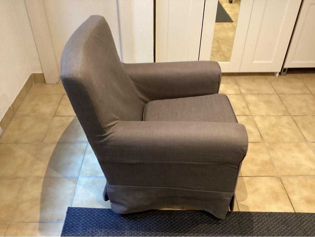 Poltrone: Fauteuil IKEA – Usato da Lussy-sur-Morges venduto da vel_rm7p 1