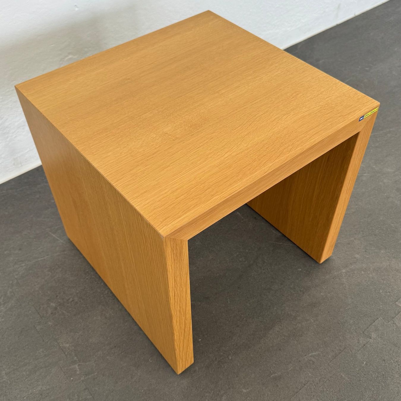 Tavoli: Zoom by Mobimex Tix Lounge Table – Usato da Schönenwerd venduto da mcofficeshop 1