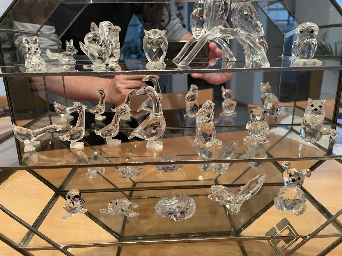 Swarovski Tutte le decorazioni: Swarovski Sammlung mit Vitrine – Usato da Aarberg venduto da Lars28 2