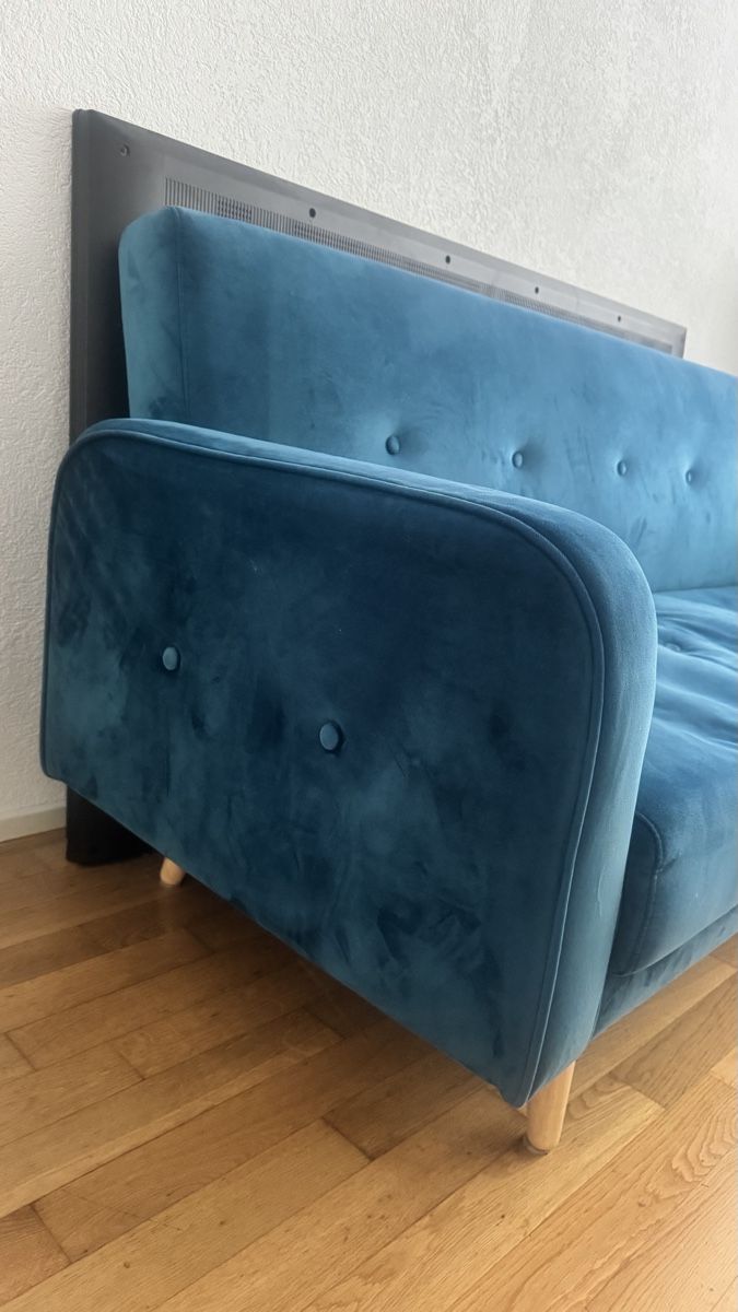 Sofas: Blue sofa bed – D'occasion à Knonau par Gix22 1