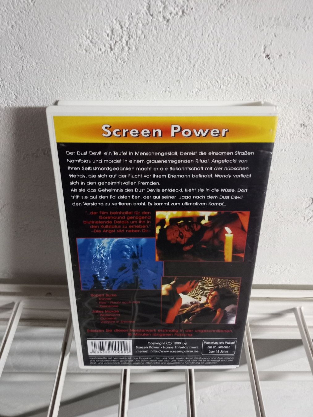Tutti i VHS: VHS DUST DEVIL SCREEN POWER VIDEO DIRECTOR' S CUT HORROR – Usato da Brienz BE venduto da INTERNALFIRE 1