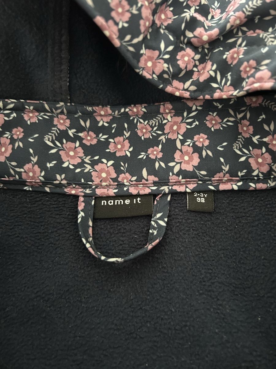Name It Giacche & Cappotti: Name it! Softshelljacke Gr. 98 Blumenmuster, Top Zustand! – Nuovo (secondo la descrizione) da Zug venduto da jaques187 1