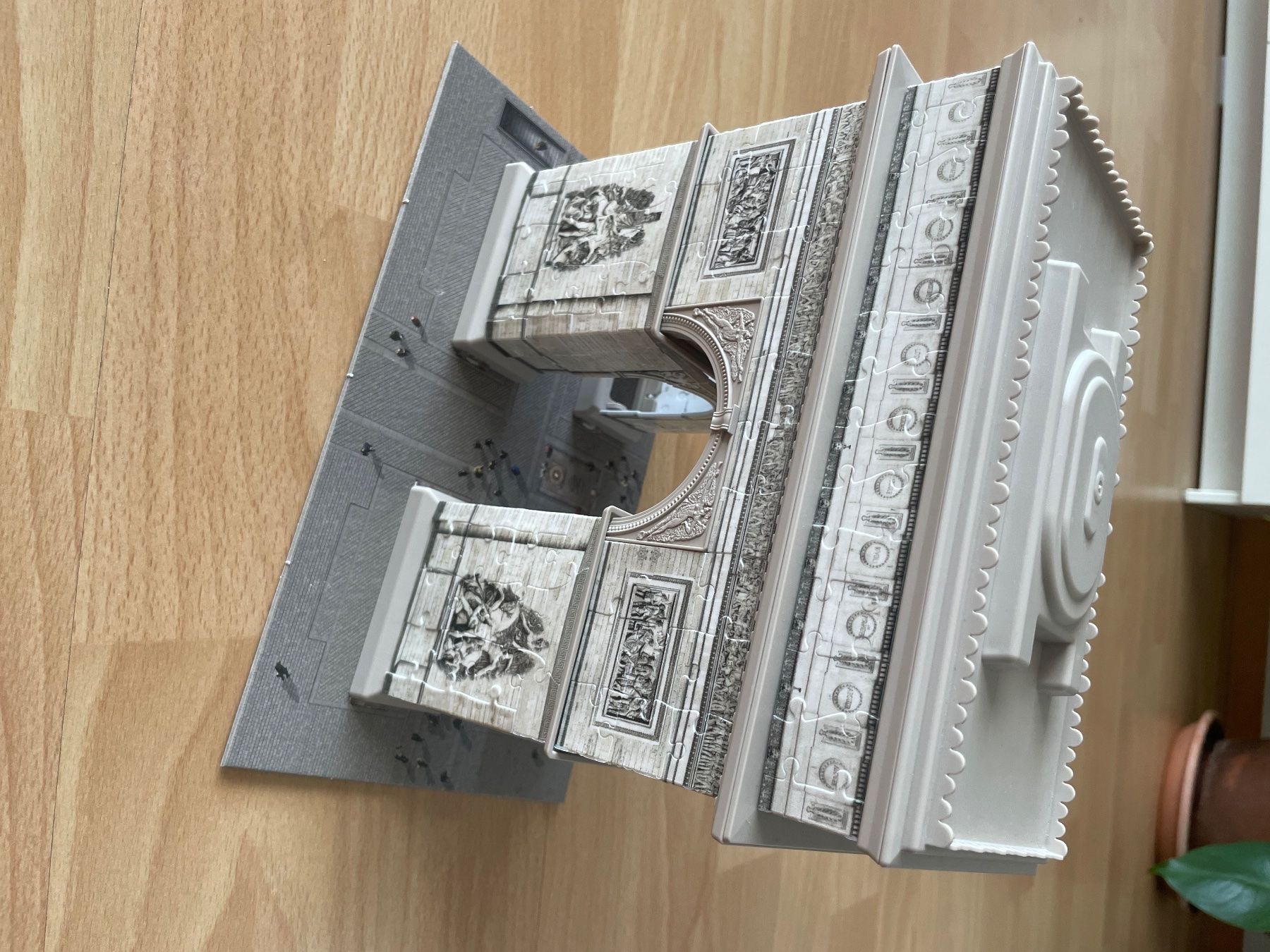 Ravensburger Puzzle: 3D Puzzle Arc de Triomphe Paris – Usato da Uznach venduto da nat_z9bb