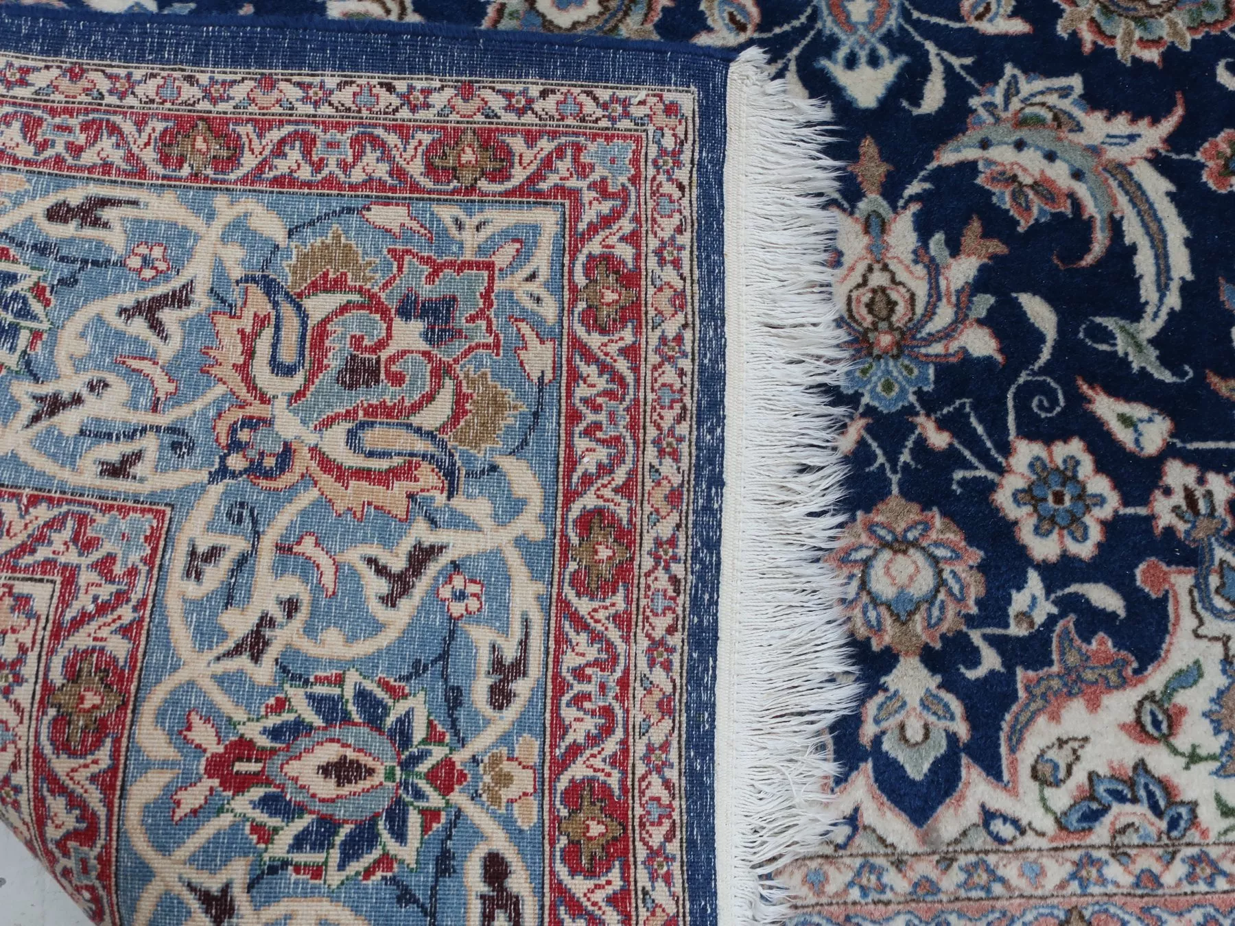 Tappeti: Teppich Blautöne floral – Usato da Volketswil venduto da brockipfannenstil 2
