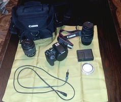 Canon EOS 750D Set (Neuwertig) + Tasche + Zweitobjektiv