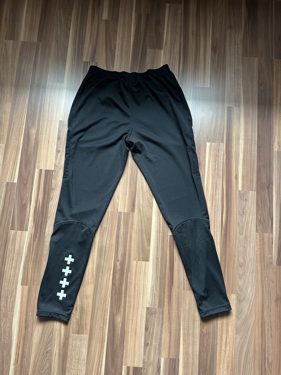 Nike Hosen: Nike Trainigshosen – Gebraucht aus Gerlafingen von pandaa1 2