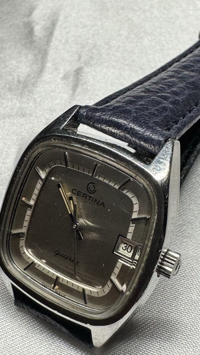 Certina Orologi: Certina Quartz Vintage  Quadratisch Design – Usato da Untersiggenthal venduto da TimeandShine 6