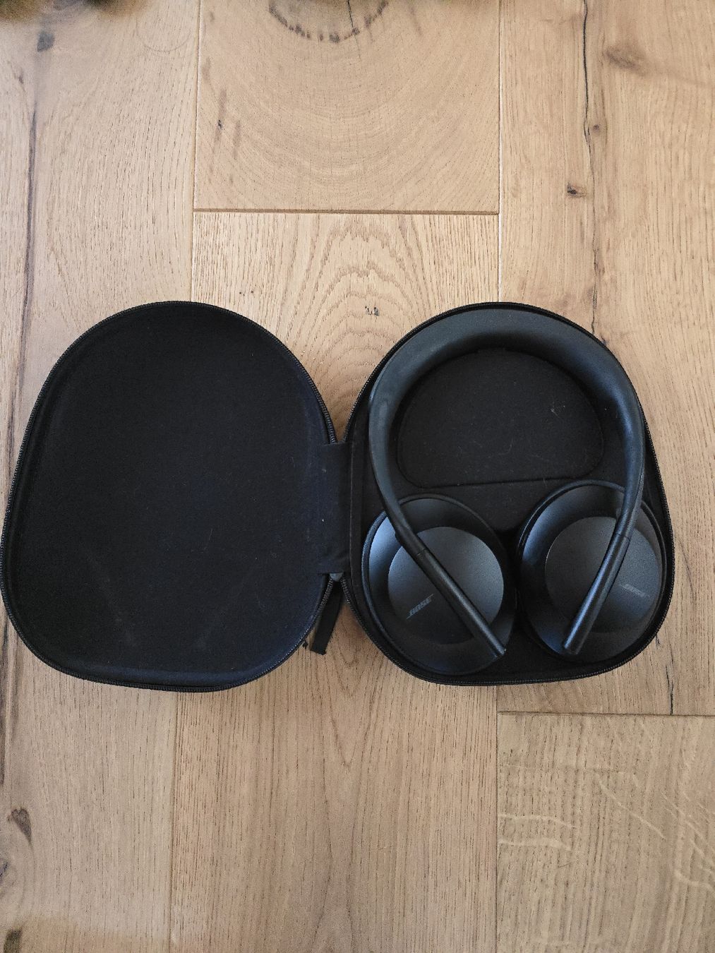 Bose Cuffie: Bose QC 700 – Usato da Homburg venduto da csoler1