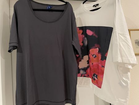 2 neue T-shirts Grösse XL, Baumwolle