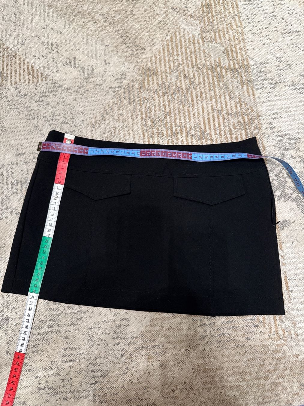 Pull&Bear Gonne: Black mini skirt M – Usato da Biel/Bienne venduto da TanyaM02 5