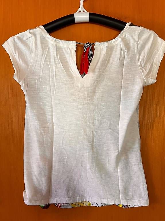 T-shirts: Desigual Shirt – D'occasion à Jegenstorf par Knuste 2