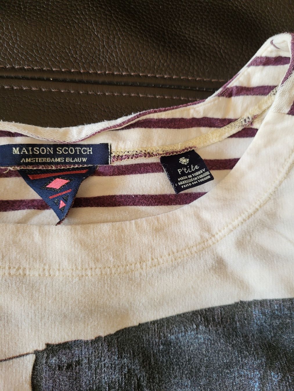 Maison Scotch Maglioni & Felpe: Top Maison Scotch manches 3/4 rayé  – Nuovo (secondo la descrizione) da Aproz (Nendaz) venduto da mar_zxm9 2