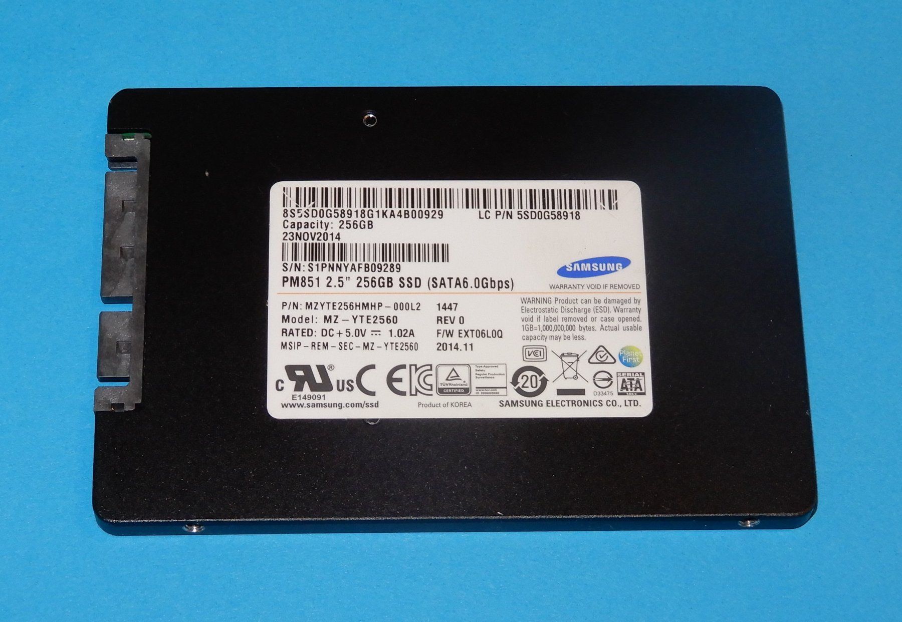 Samsung Dischi rigidi: Samsung PM851 256 GB SSD – Usato da Bern venduto da compischop