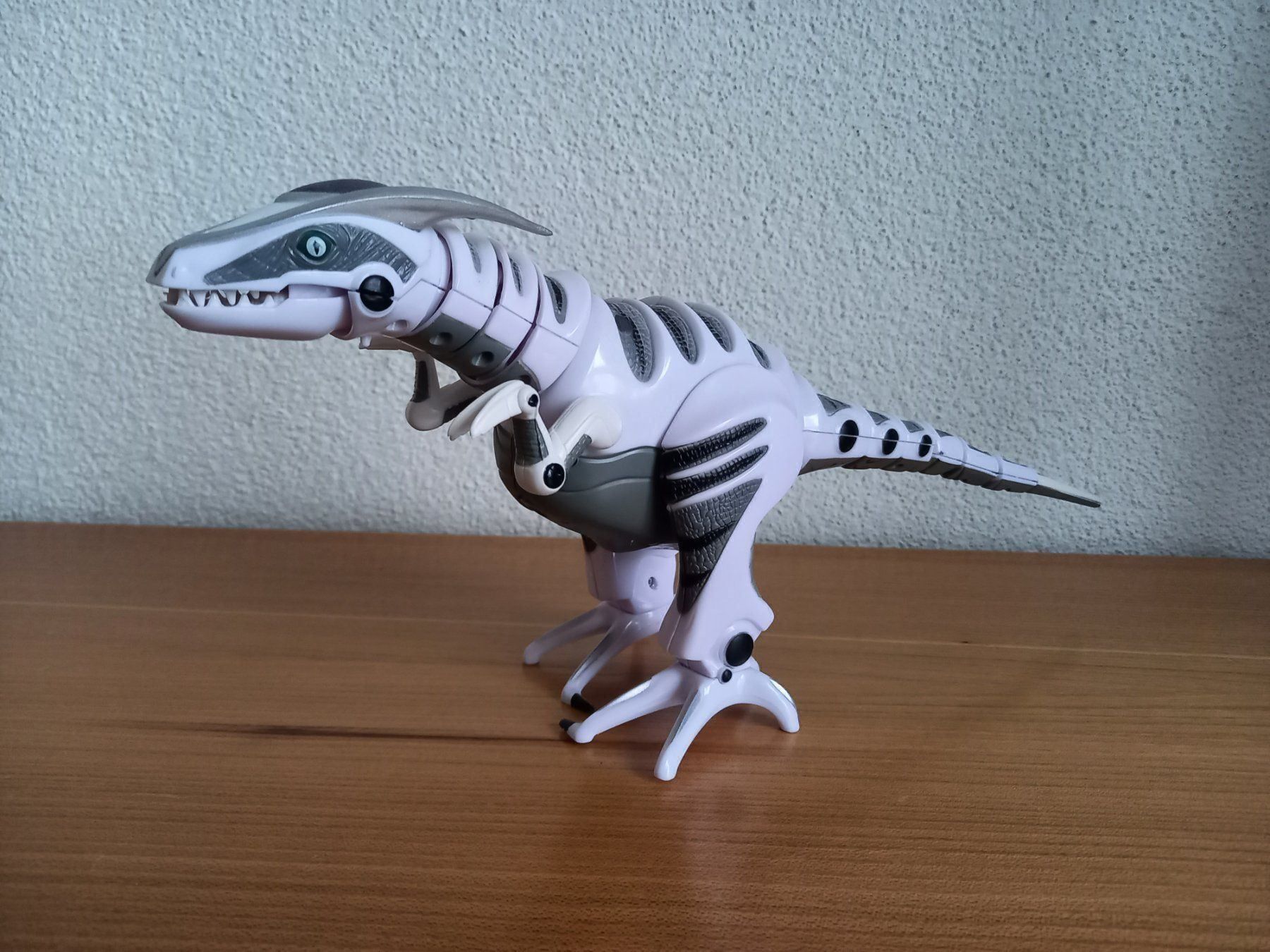 Star Wars Statuette: 4 Star Wars Figuren plus ein Dino – Usato da Watt venduto da cadirma 5