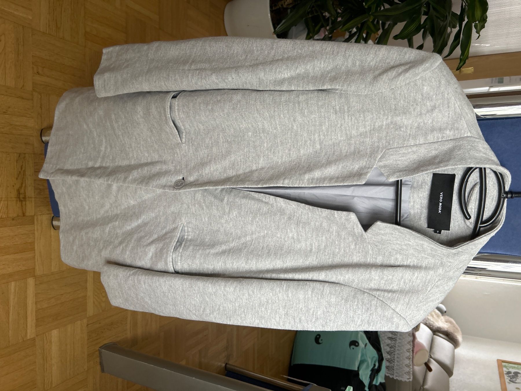 Vero Moda Giacche: Damen Jacke Verona Neu Nr.38 – Nuovo (secondo la descrizione) da Dulliken venduto da Lindt.1845