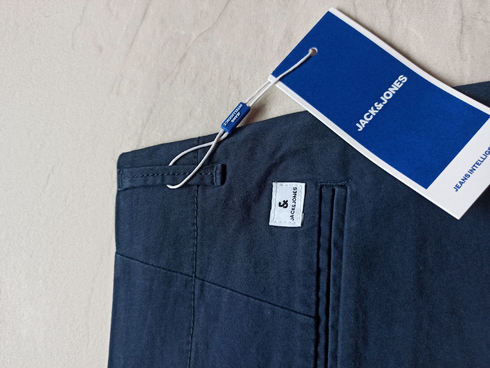 Jack & Jones Pantaloni: Kurze Hose JACK AND JONES. – Nuovo (secondo la descrizione) da Niederwil AG venduto da Nioc28 2