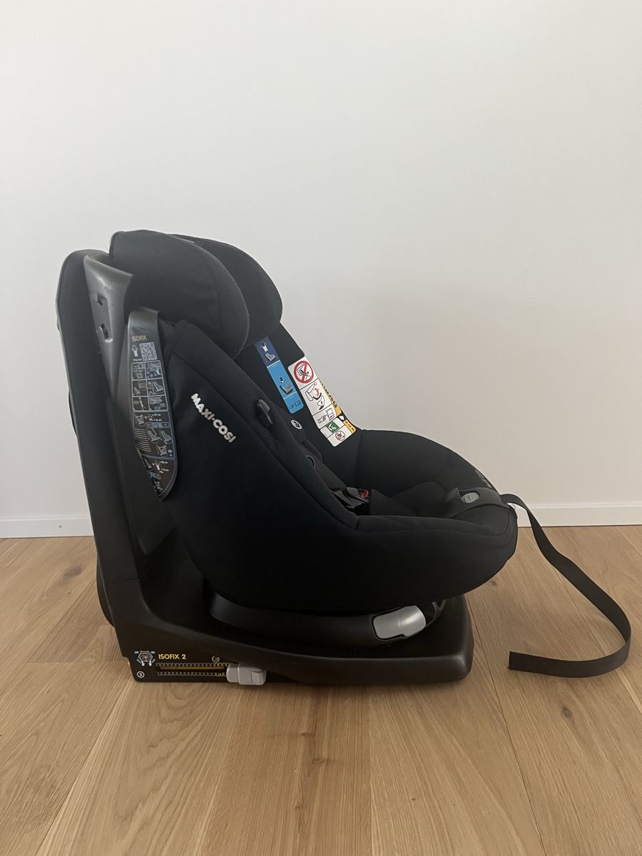 Maxi-Cosi Seggiolini per auto: Autositz Maxi-cosi AxissFix i-Size mit Isofix – Usato da Fahrwangen venduto da NicoleQRS