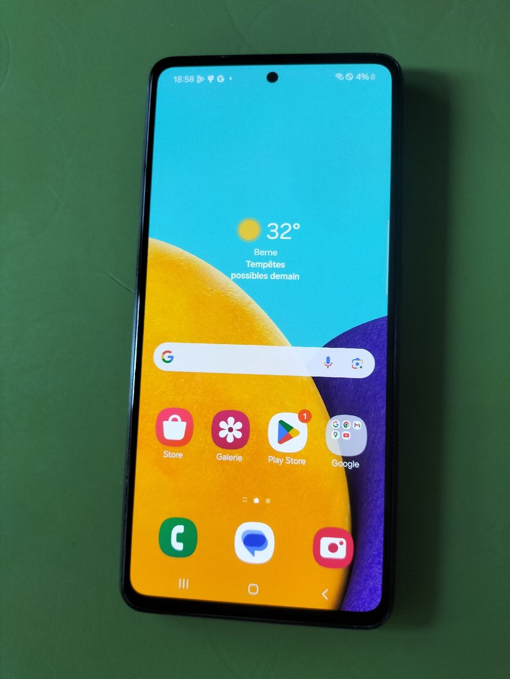 Samsung Handys / Smartphones: Samsung Galaxy A52 5G – Gebraucht aus Lausanne von JM-09