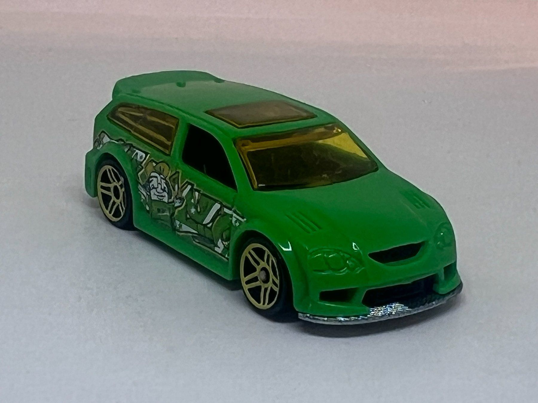 Hot Wheels Modellini d'auto: Hot Wheels Audacious #81 – Usato da Wildegg venduto da LaaBoutique
