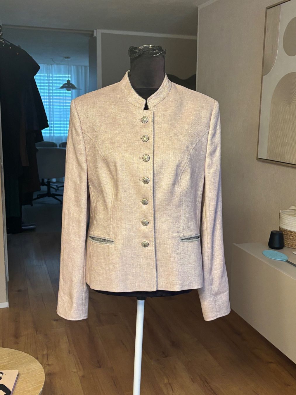 Jacken: Allwerk Trachten Blazer 100% Leinen – Gebraucht aus St. Margrethen SG von dijanaO