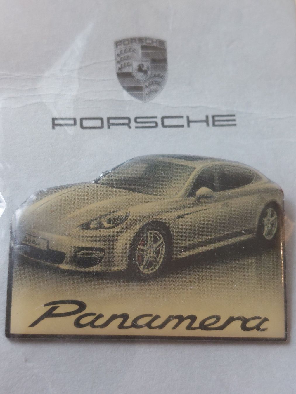 Porsche Placchette & Badge: PORSCHE Panamera - PIN – Nuovo e nell'imballaggio originale da Gipf - Oberfrick venduto da Esnoopy