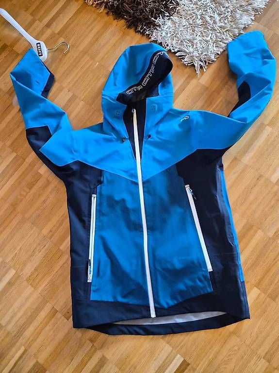 Completi, tute sportive e funzionali: CMP Hardshell Touringski oder Ski Jacke mit Hose  – Nuovo e nell'imballaggio originale da Mumpf venduto da Xrainbowx 1