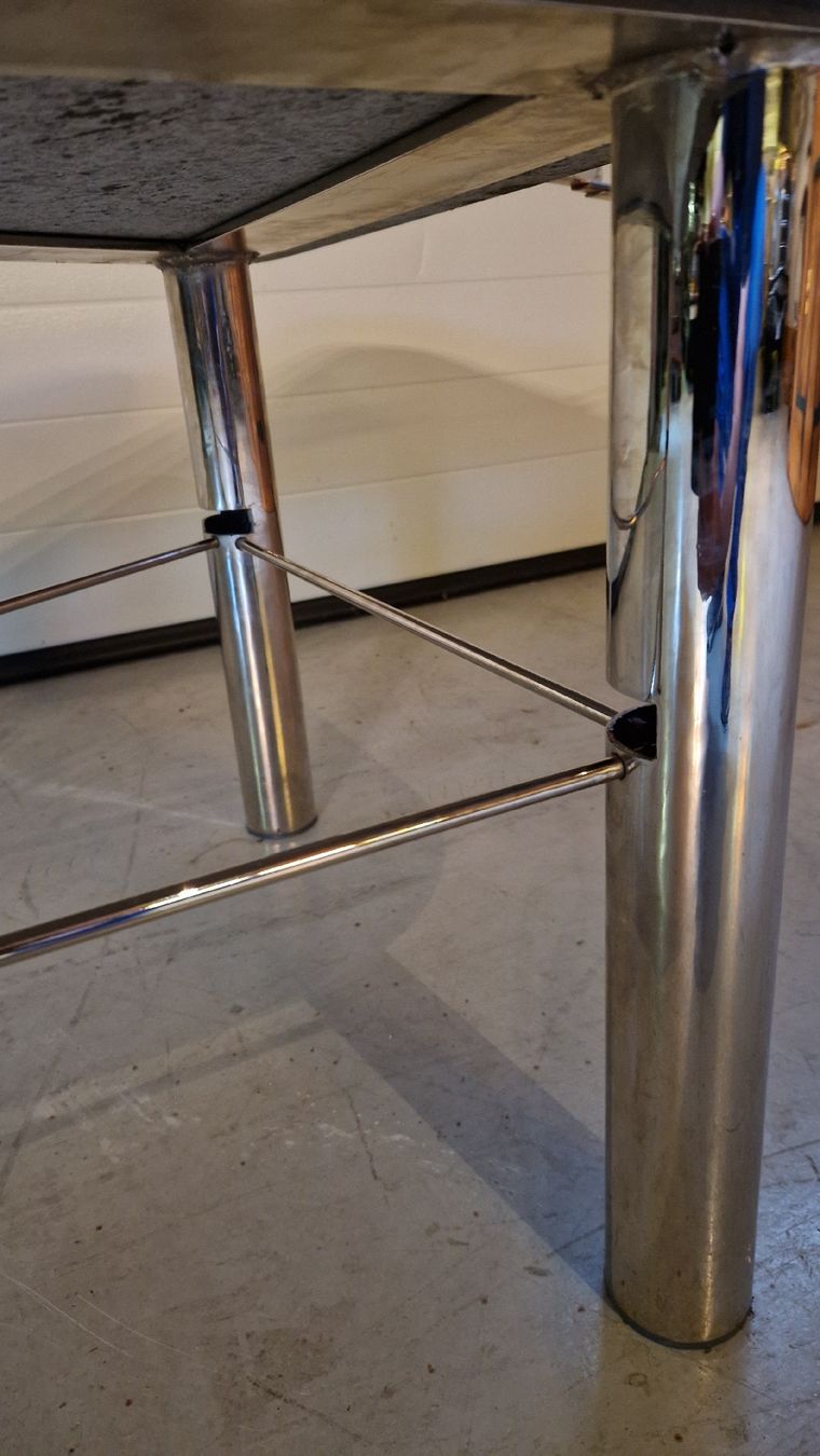 Pietre & tegole: Salontisch Granit – Usato da Langnau i. E. venduto da j64 3