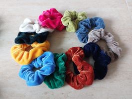 Lot de 11 chouchous velours doux pour cheveux, multicolore ?