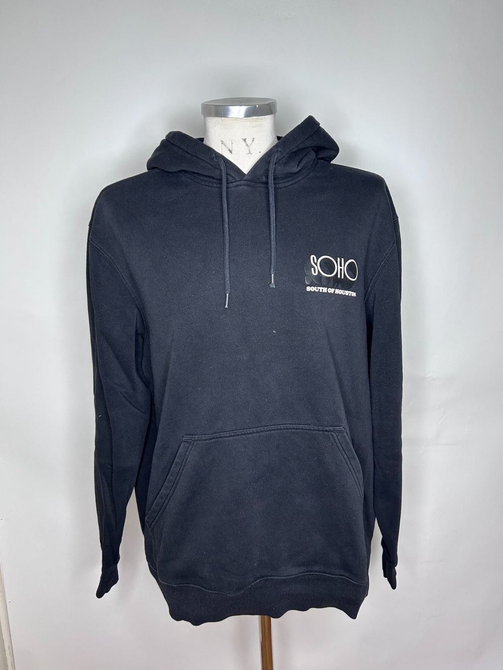 H&M Pulls & Sweat-shirts: H&M Hoodie – D'occasion à St. Gallen par look-twice 2