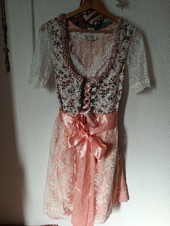 Dirndl/ Tracht von seventyseven Gr.M