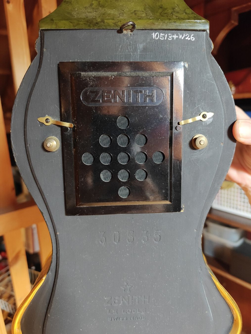 Stand- & Wanduhren: Alte Wanduhr Zenith – Gebraucht aus Winterthur von marijan1950 1