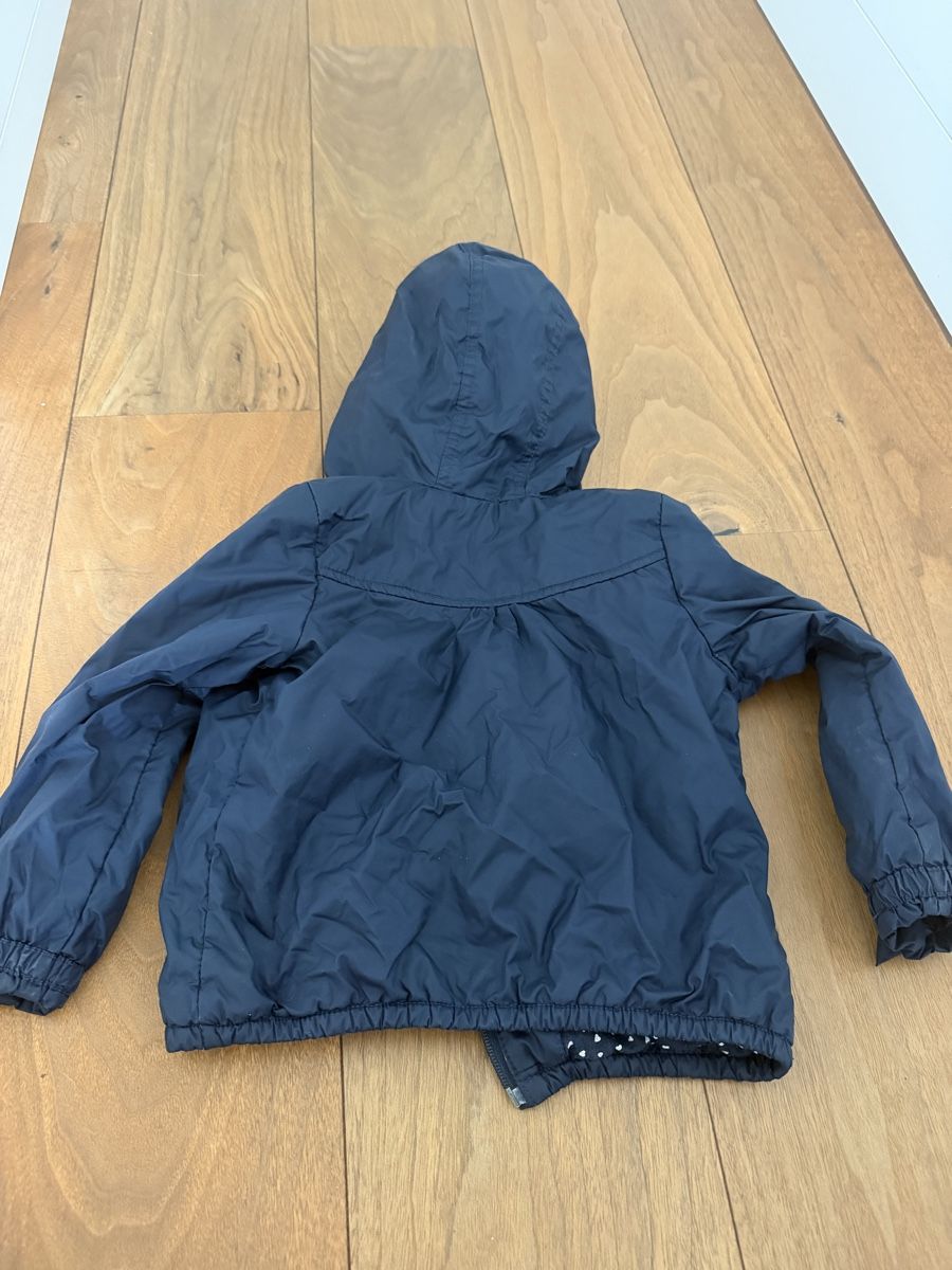 Benetton Giacche & Cappotti: Süsse Jacke von Benetton – Usato da Au SG venduto da Sukirl 1