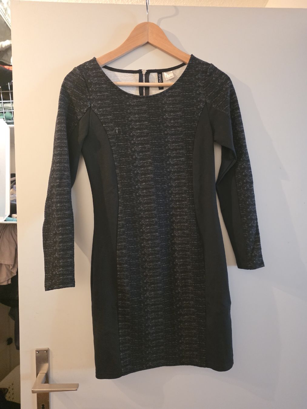 Lots de vêtements: langärmlige Kleider grösse 38 – D'occasion à Bellikon par zuzu66 4